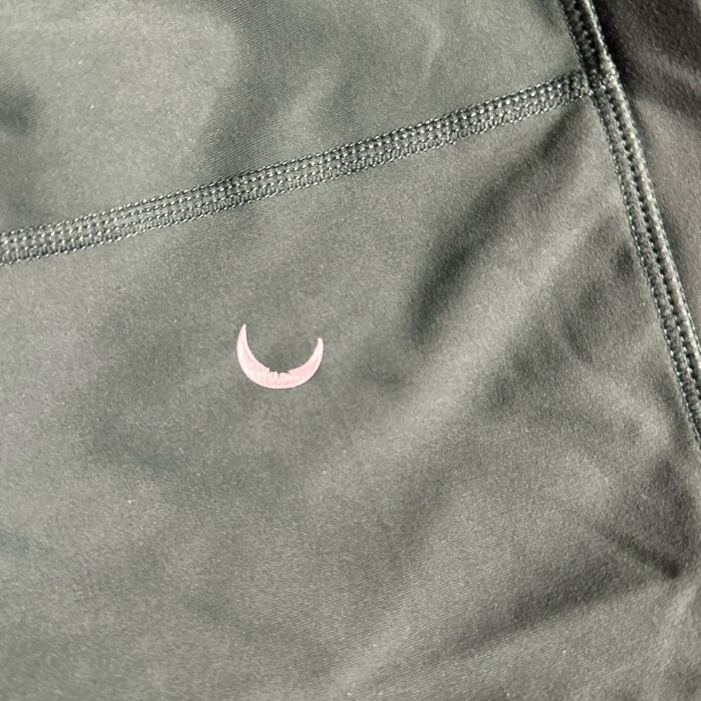 Green Half-Zip Athletic Pullover - image 7